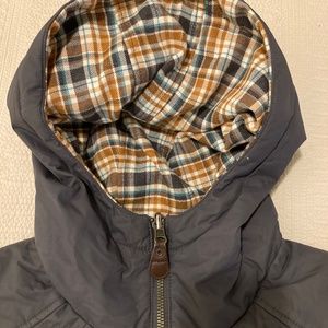 MEC - Women's Sz. M , Reversible Lightly Lined Vest